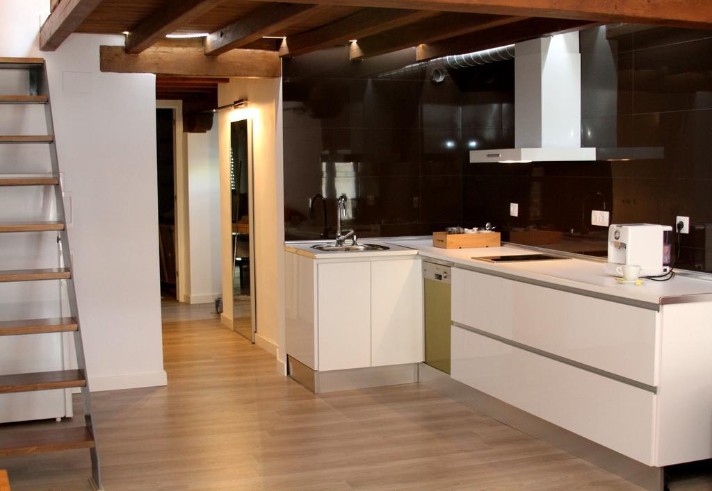 Pintores Rooms Apartamentos Turisticos Caces Dış mekan fotoğraf